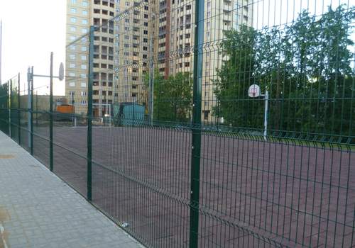 3Д забор для футбольной площадки в Белебее